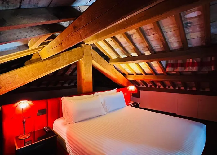Palazzo Gambirasi 4* Řím