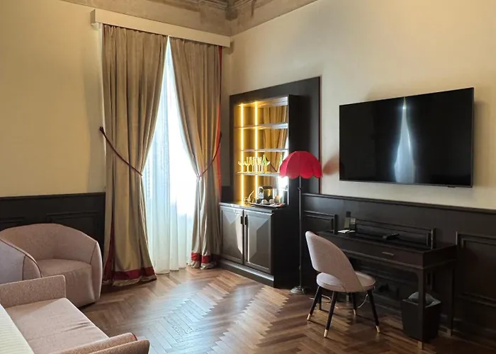 Palazzo Gambirasi 4*