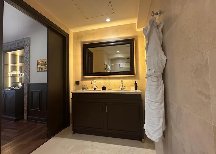 Palazzo Gambirasi בית הארחה 4*